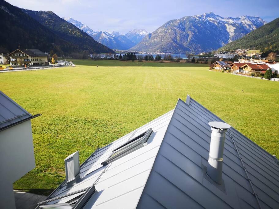 Urban Mountain Chalet With Lake View Maurach  Exteriör bild