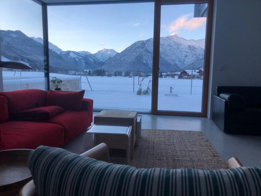 Urban Mountain Chalet With Lake View Maurach  Exteriör bild