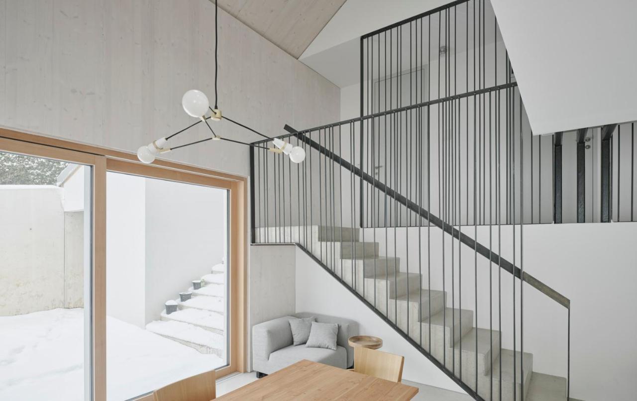 Urban Mountain Chalet With Lake View Maurach  Exteriör bild