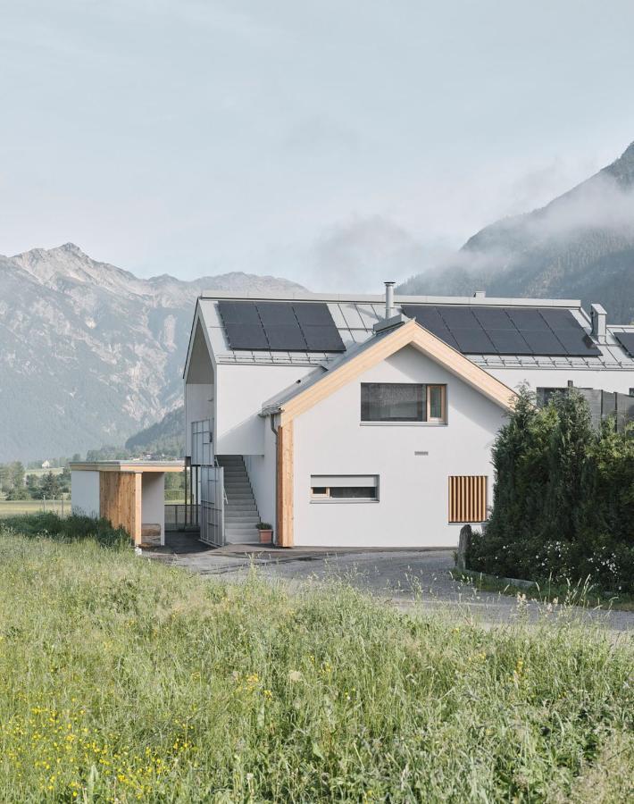 Urban Mountain Chalet With Lake View Maurach  Exteriör bild