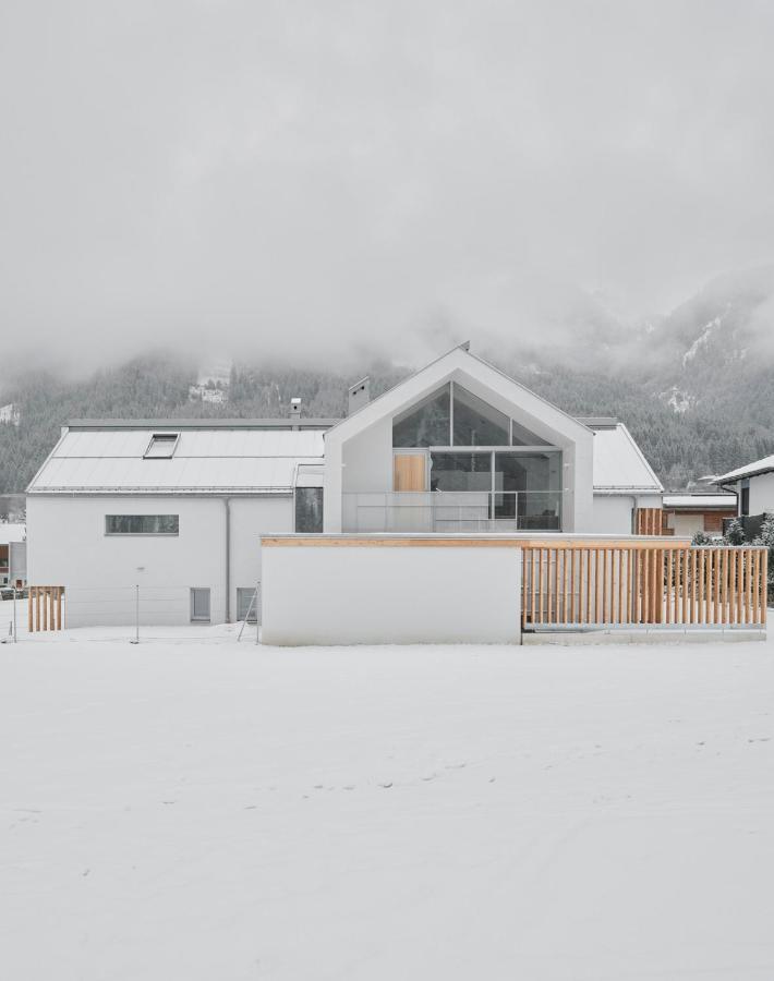 Urban Mountain Chalet With Lake View Maurach  Exteriör bild