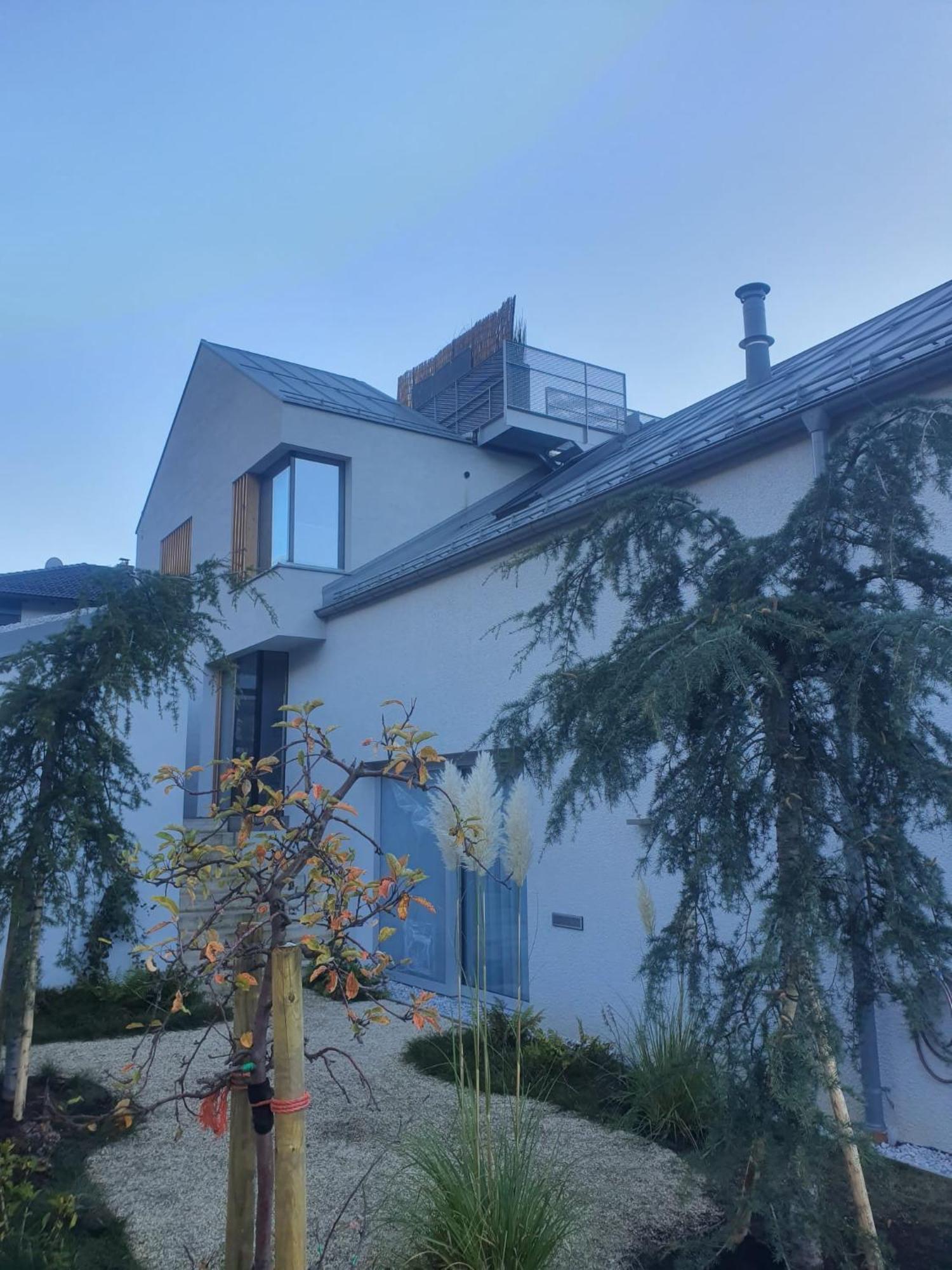 Urban Mountain Chalet With Lake View Maurach  Exteriör bild